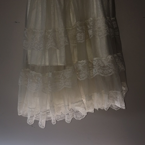 Vintage White/Cream Lace Dress - Picture 3 of 7
